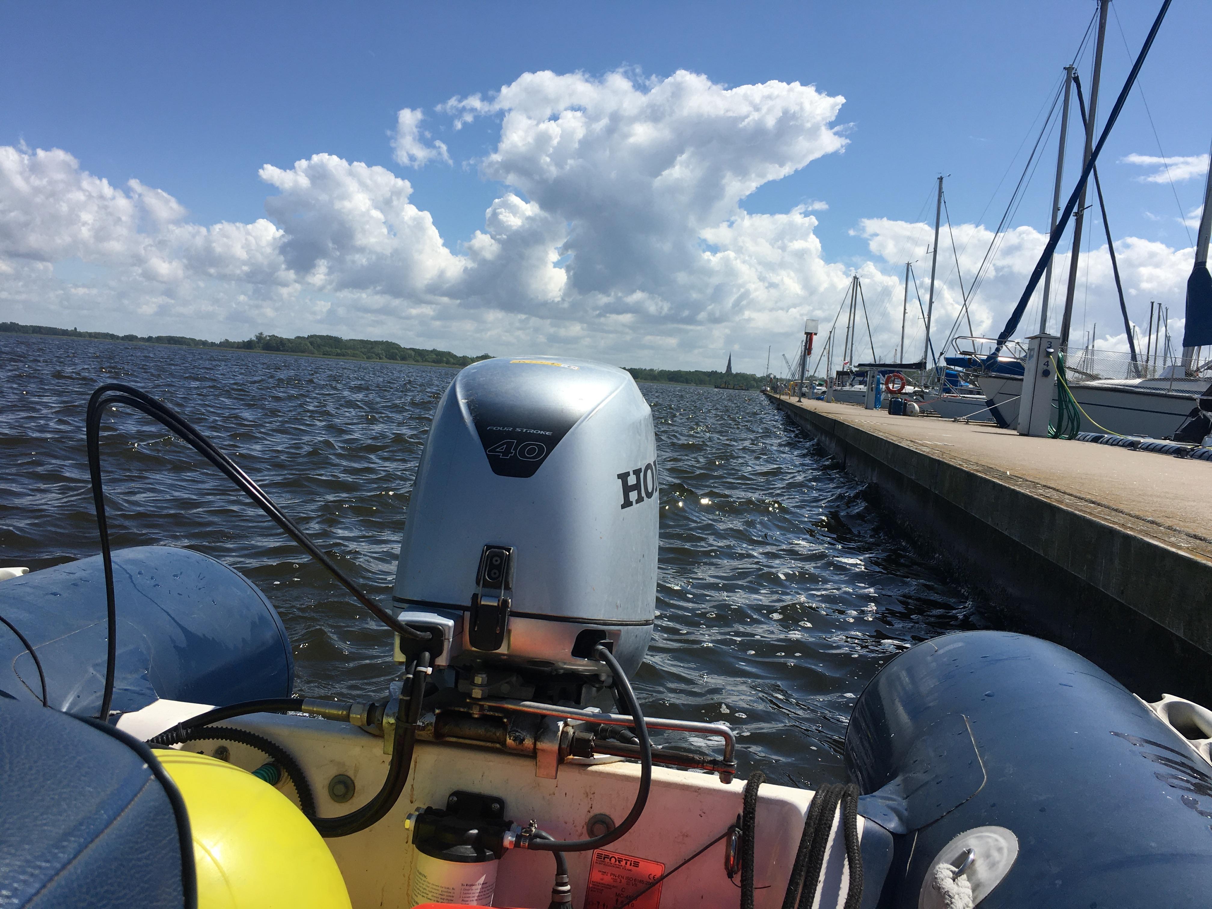 Zapisz się na kurs i zostań motorowodniakiem